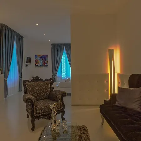 Guest house Palco Rooms&suites 3*